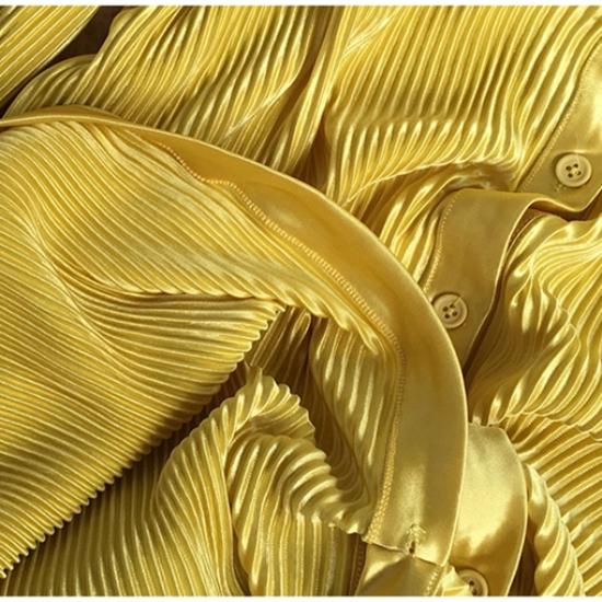 Letnia, jednokolorowa, luźna plisowana sukienka z klapami