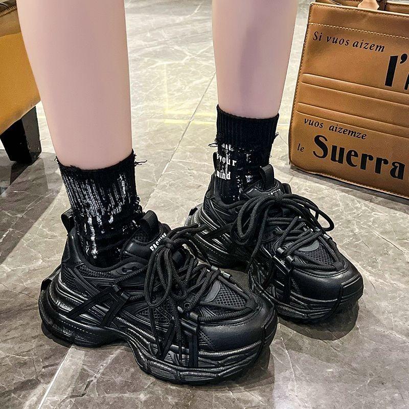 Autumn and winter dad shoes women's feet show small thick soles black new small height increase sports casual shoes women's shoes
