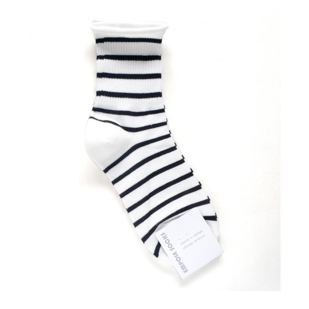 Korean Women's Mid-Calf Cotton Socks: Autumn/Winter Striped & Rolled Edge Sporty Design