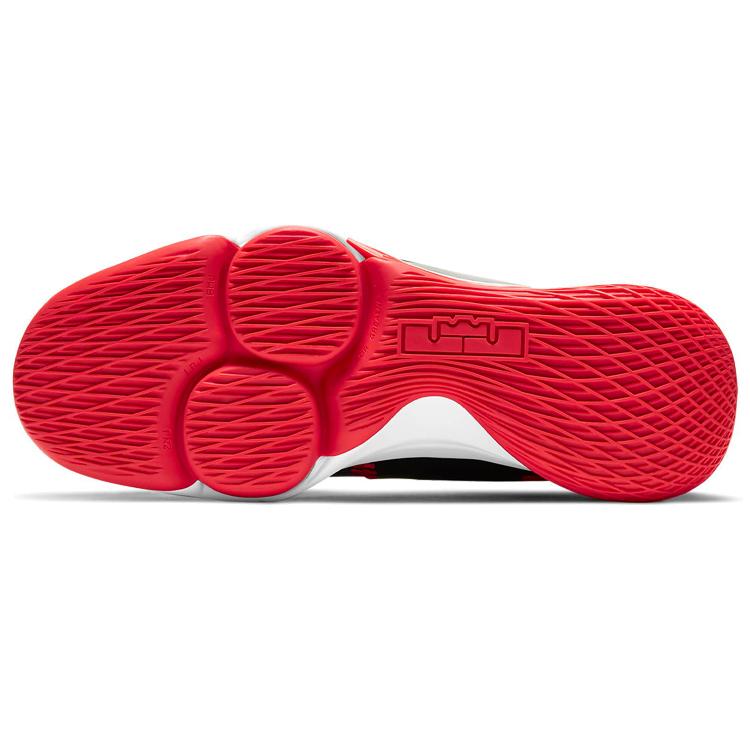 Nike LeBron Witness 5 'Bred' CQ9380-005