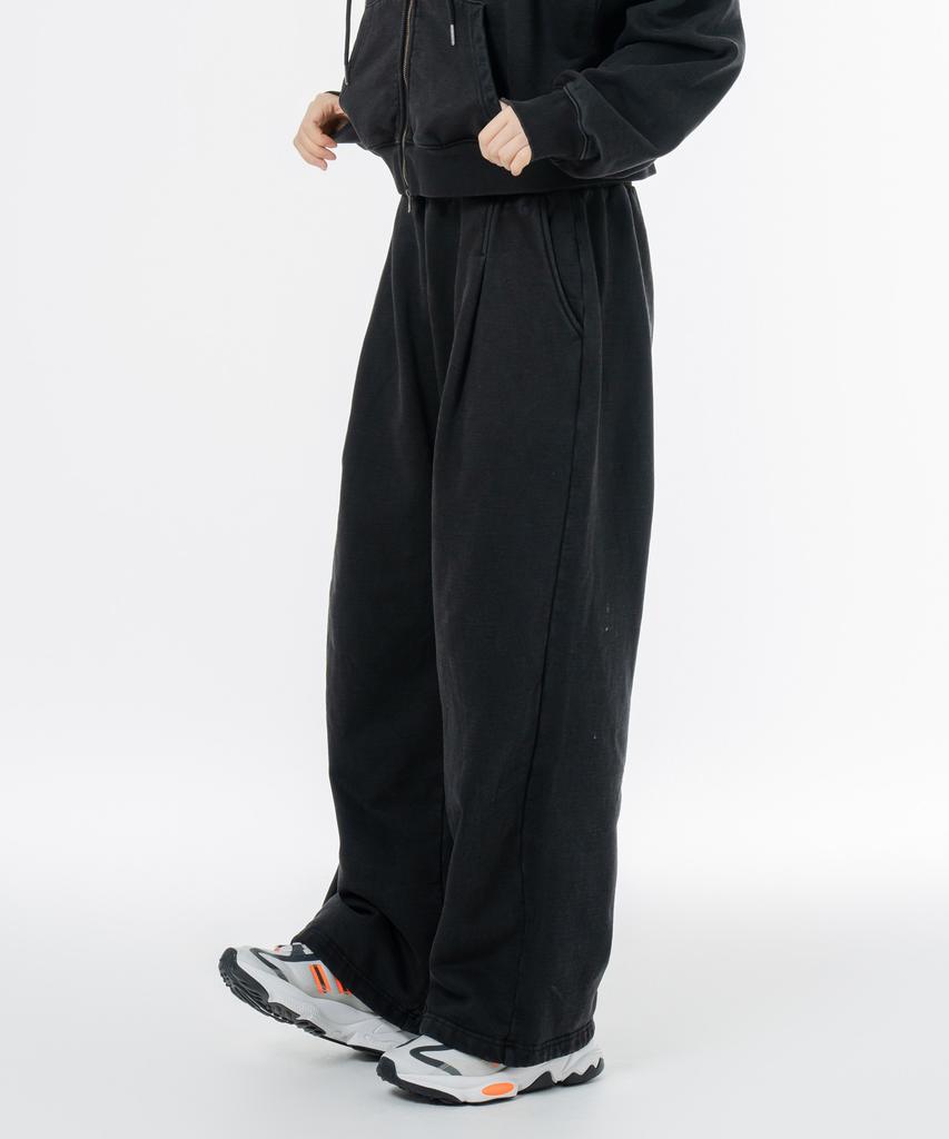 MOZMOZ Terry Brushed Pigment Wide One-Pleat String Training Pants Black
