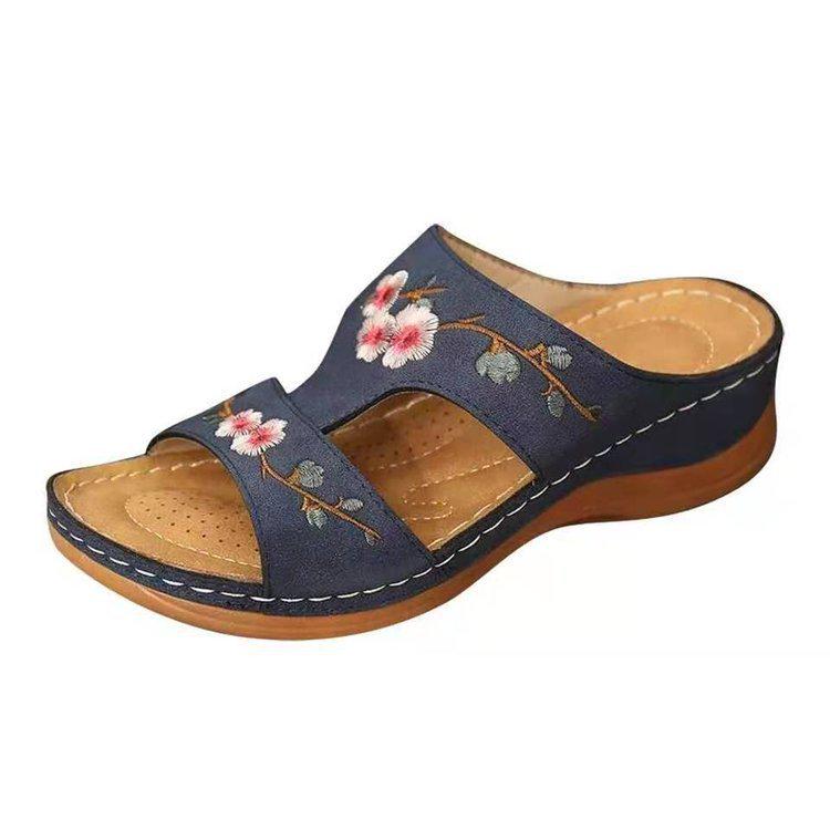 Summer 2020 Women's Hollow Flower Embroidery Wedge Sandals - Plus Size Available