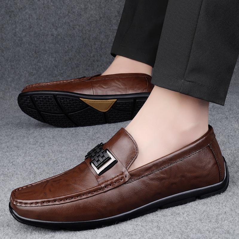 Fashion Luxury Brand Soft Genuine Leather Shoes Mens Fashion Business Casual Solid  Light Loafers Male British Style New Designer Shoes