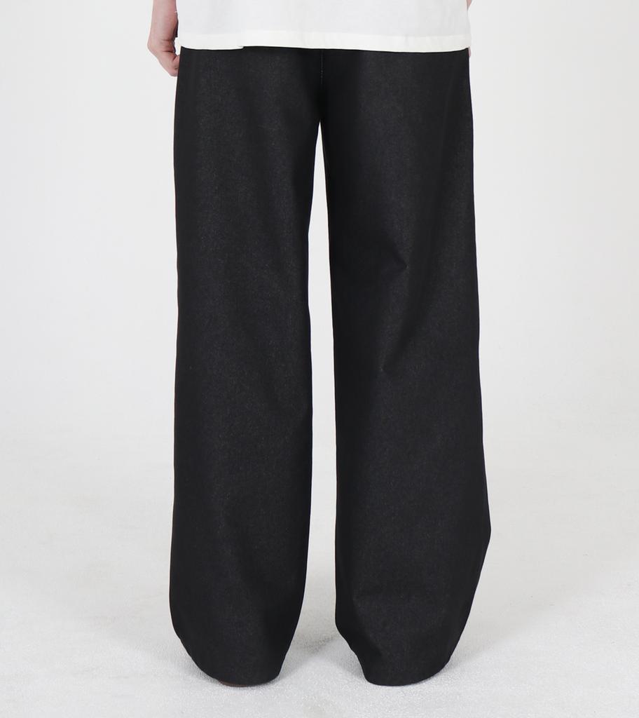 Beoteunseoul Curved Wide Denim Elastic Waist Pants [Black]