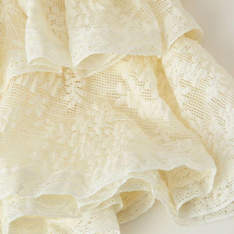 Jnleaog Spring New Arrival Women's Clothing Fashion Style French Fashion Design Lace Laminated Decoration Tops