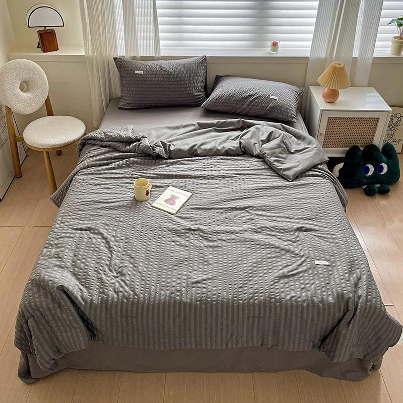 

2025 new seersucker summer cool quilt double yarn summer air conditioner thin quilt machine washable student dormitory quilt 150x200cm 3pcs