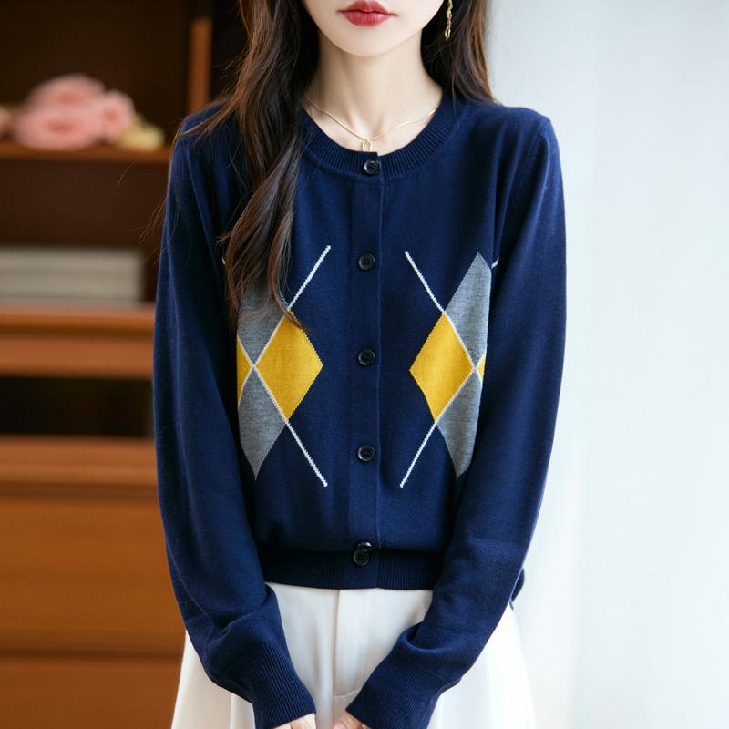 QingHe Cashmere Women's 30% Cashmere Cardigan - Soft & Warm Wool Blend Sweater