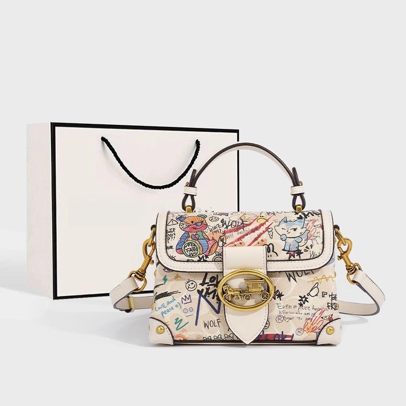 Hong Kong Authentic Bear Graffiti Box Bag Women s Fashionable Portable Single-shoulder Cross-section