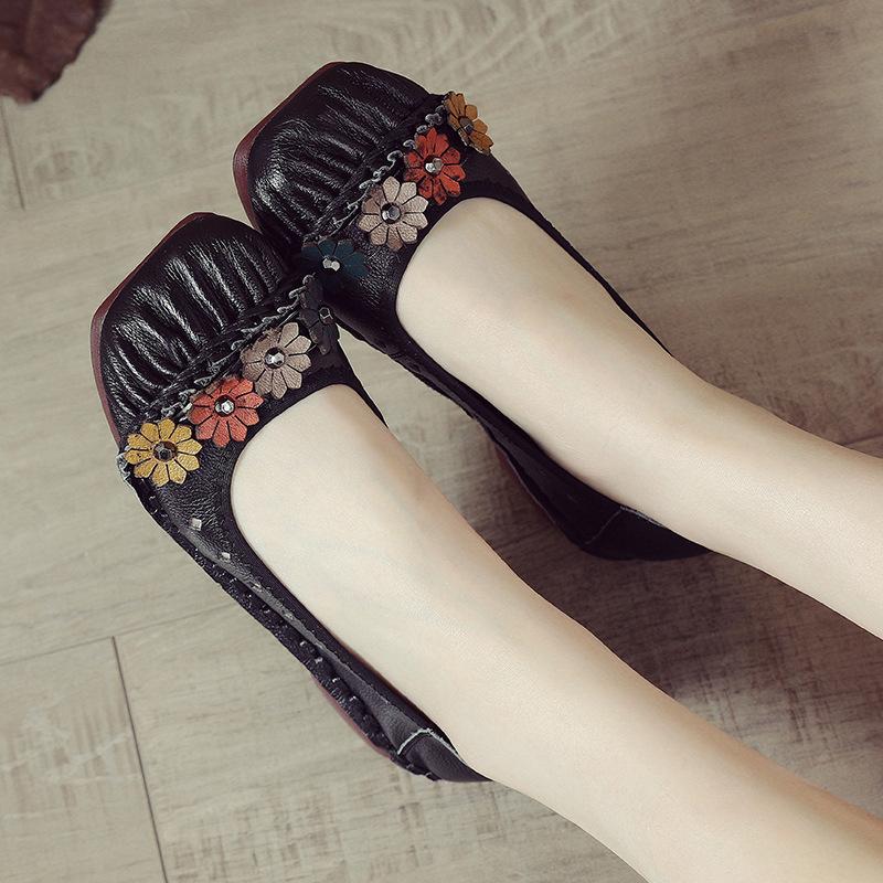 New Summer Casual Flat Sole Breathable Women's Shoes Ethnic Style Genuine Leather Hollow Single Shoes Women's Hole Shoes Soft Sole Mother's Shoes