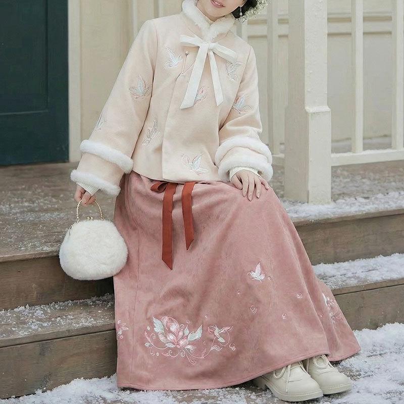 2025 A/W Literary Hanfu-Inspired Two-Piece: Improved Top & Skirt