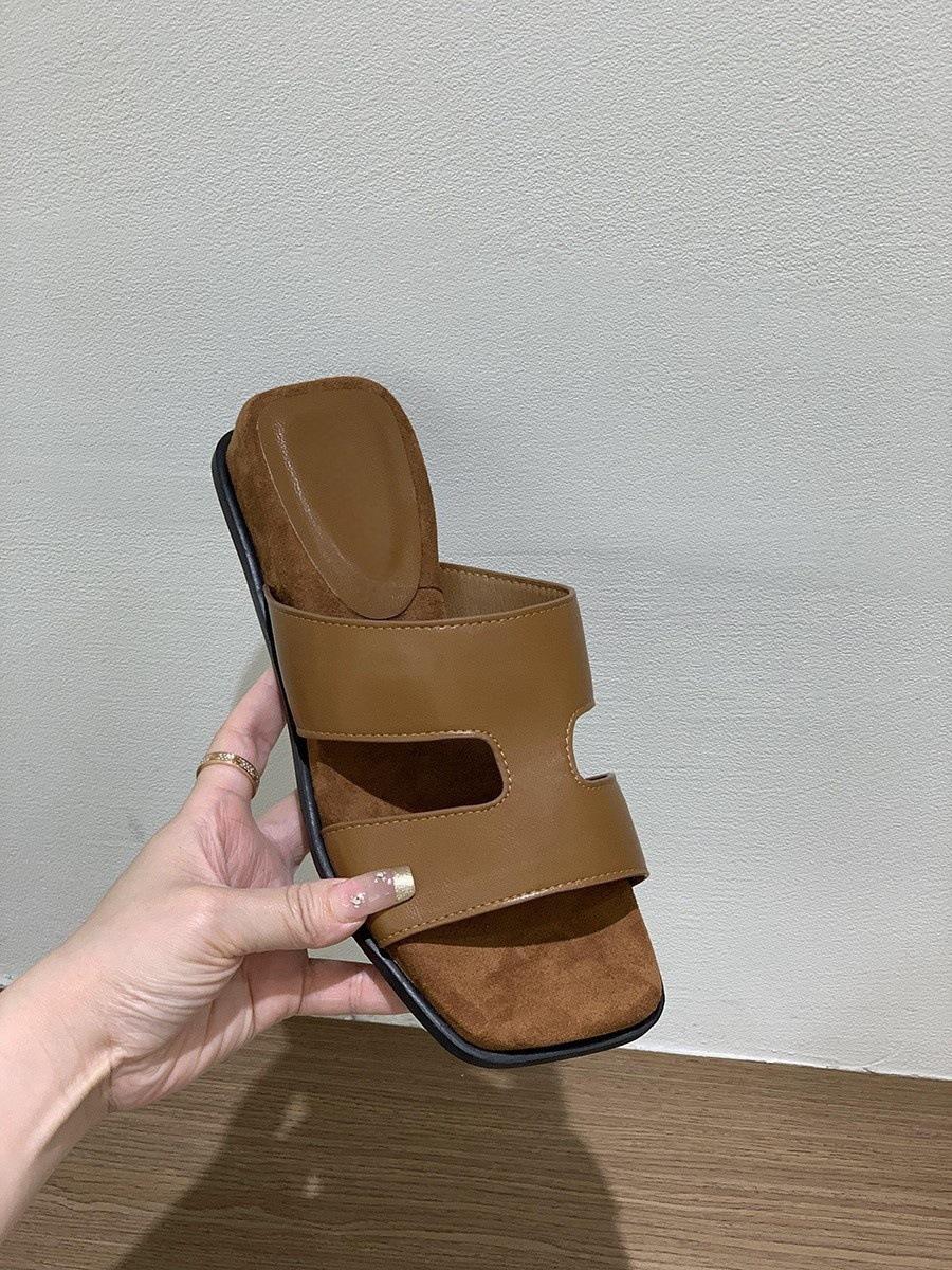 

Wedge heel retro beige one-word slippers fairy shoes outer wear 2025 summer with skirt versatile French sandals 40