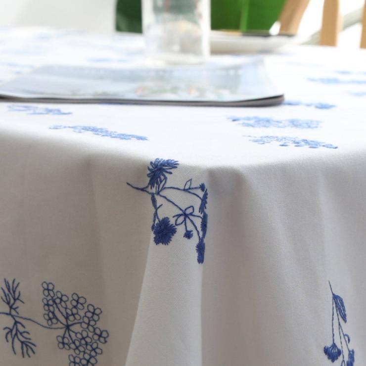 100% Cotton Embroidered Tablecloth, Floral Embroidery, Durable and Multi-Size Washable Table Cover for Party Picnic Home Decor, Wedding and Kitchen