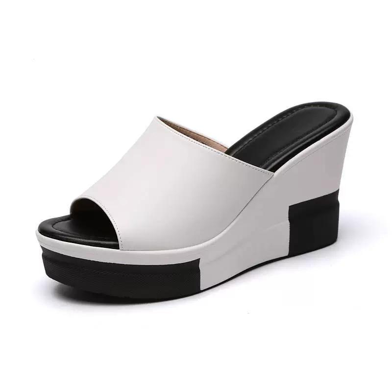 Slope and Women's Cooldown, Height Increase, Student Flat Bottom, Summer High Heels, Thick Sole, Straight Drag, Wearing Women's Sandals