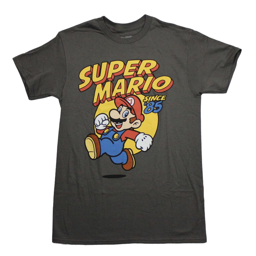 Super Mario Neues Erwachsenen-T-Shirt - Seit '85 durch sonnigen Kreis rennend - Unter dem Namen
