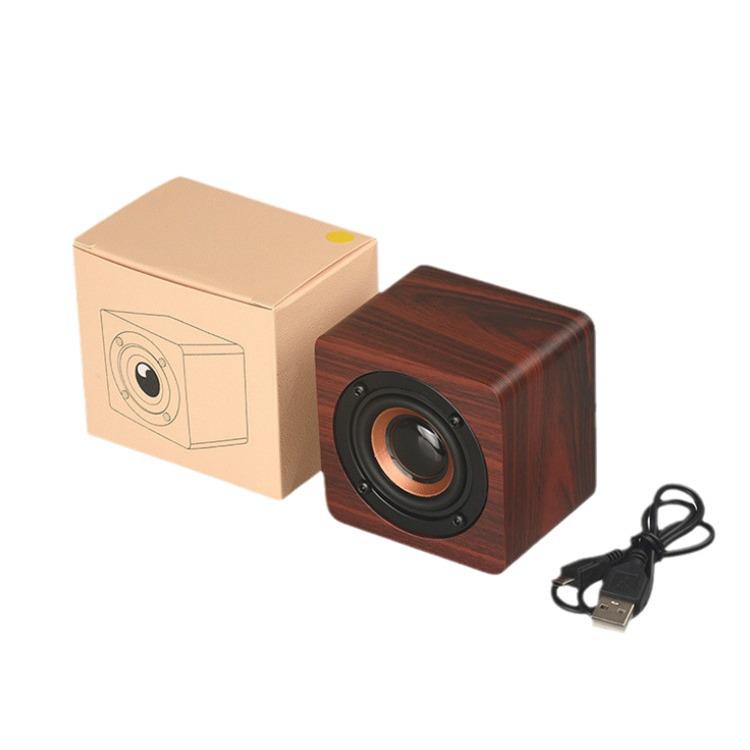 Q1 Portable Retro Wooden Bluetooth Speaker - Mini Subwoofer & Creative Gift
