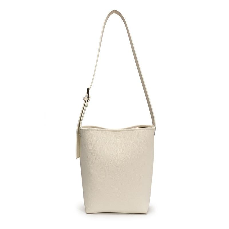 Shoulder Bag Women's New Fashion Messenger Bag Simple Casual Versatile Bucket Bag Mother and Child Bag