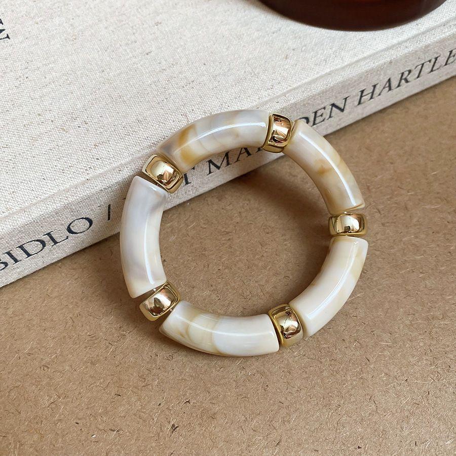 European and American Beige Irregular Geometric Resin Bracelet Light Luxury Temperament Bracelet Retro Exaggerated Jewelry Women