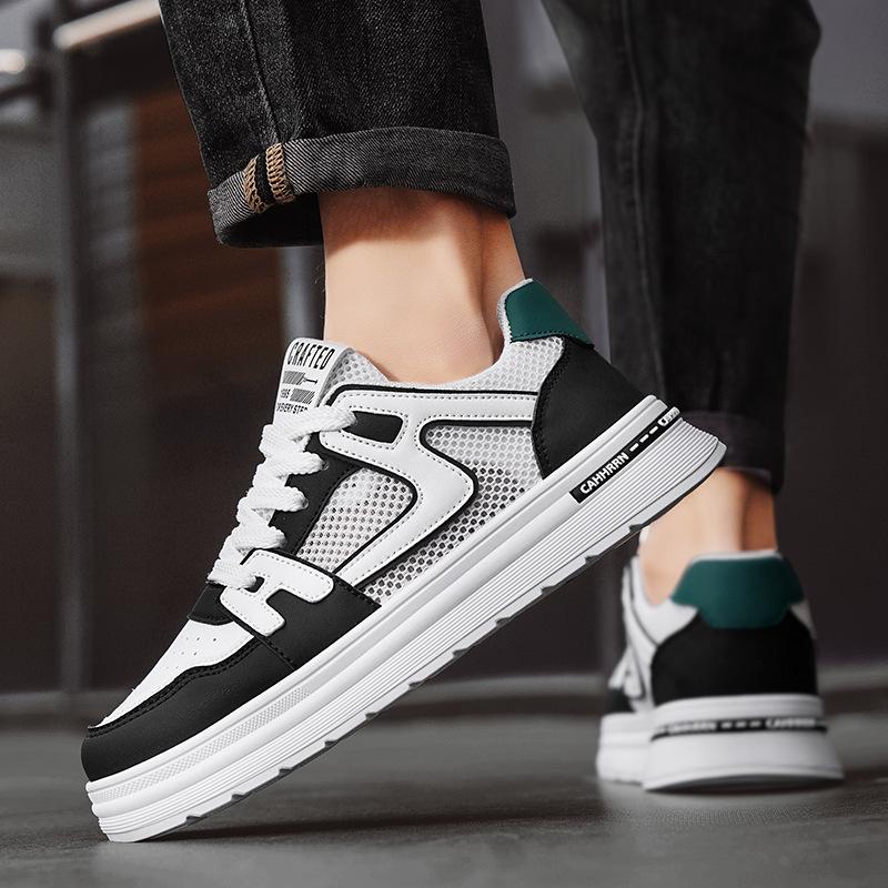 

Korean version of white shoes men s summer 2025 new thick-soled heightening skateboard shoes hollow soft-soled casual sports board shoes 44