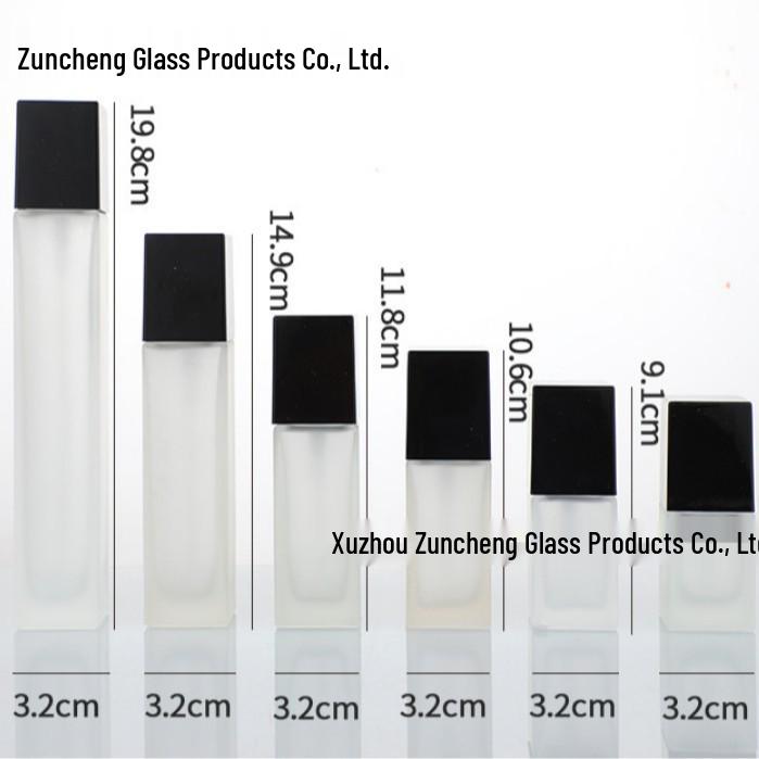 30ml Cosmetic Refill Bottle with Pump and Logo, 20g Spray Perfume Bottle