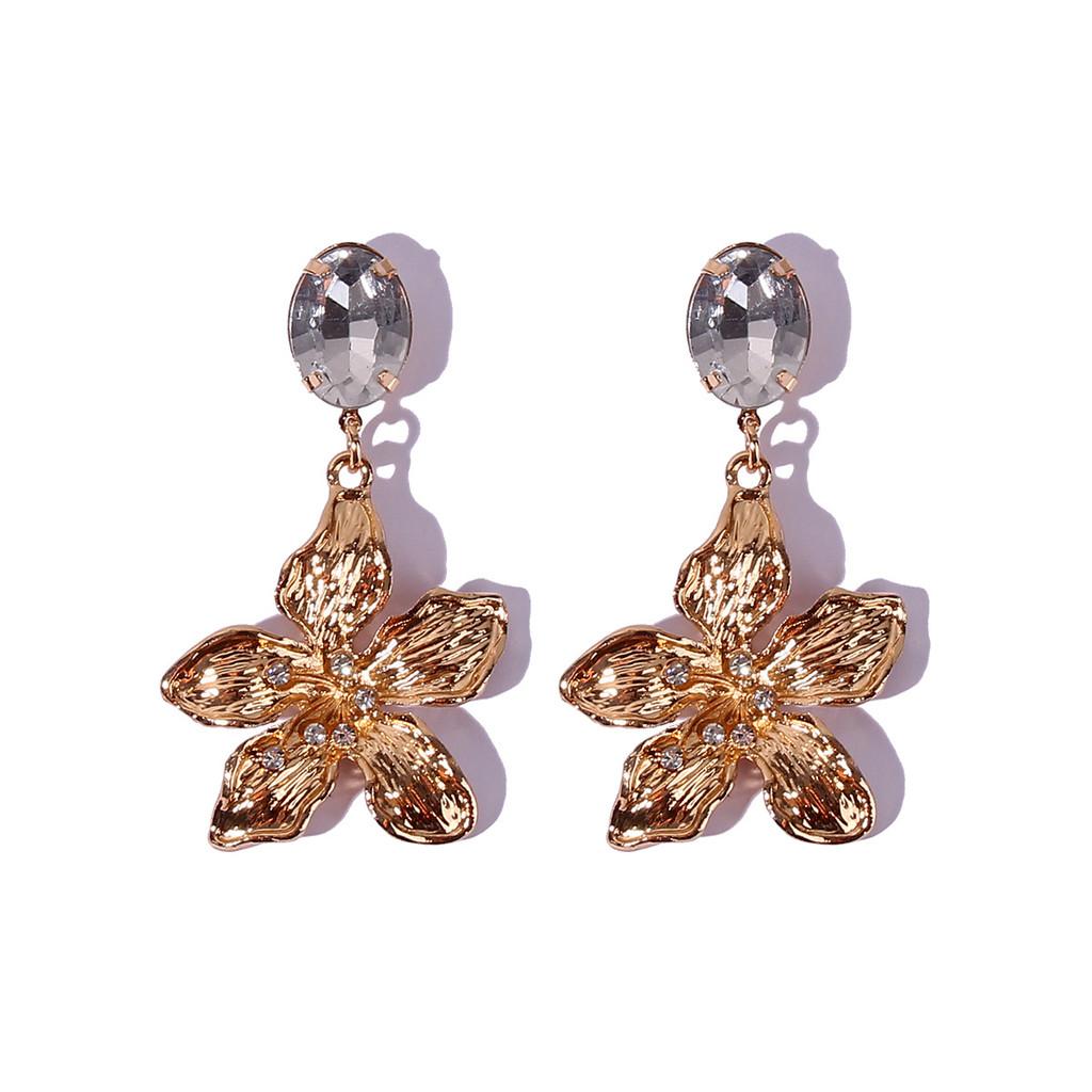 Flower Metallic Gold Earrings With Decorative Stones For Fashion And Celebration