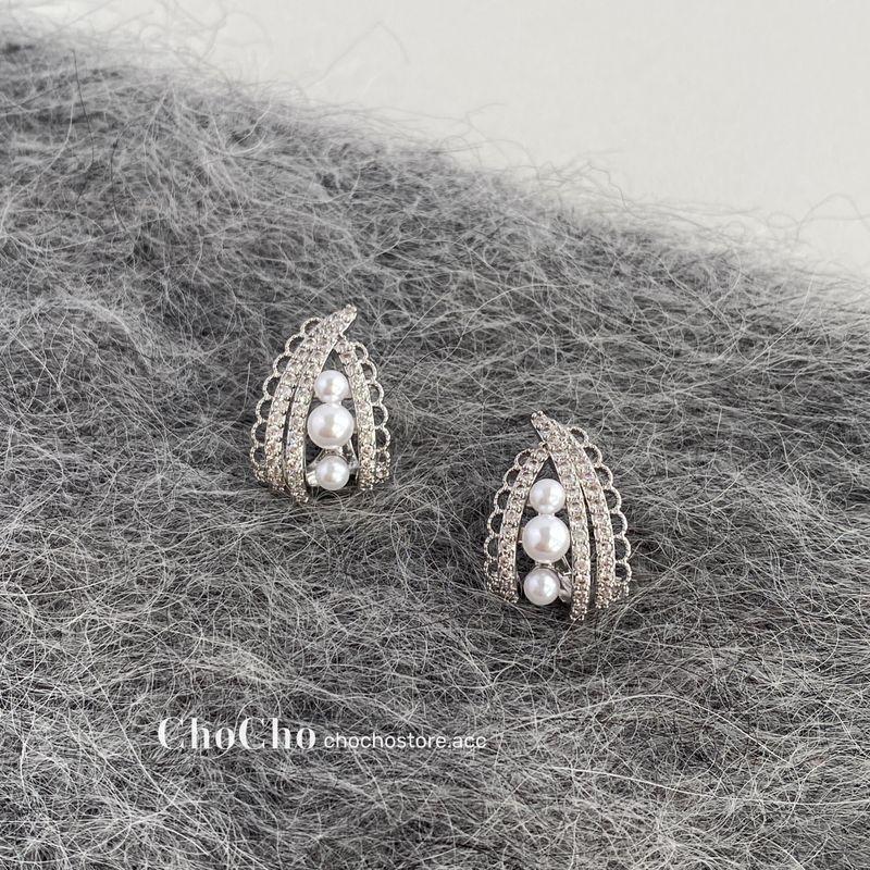 

Chocho/Exquisite French Style Lace Pearl Stud Earrings Female Retro 925 Silver Needle Fancy Accessible Luxury Earrings Earrings Silver 925 silver needle