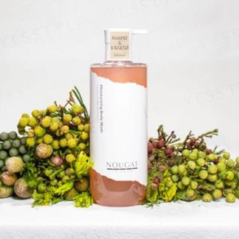 

NOUGAT - Увлажняющий гель для душа Английская груша и фрезия 320ml
