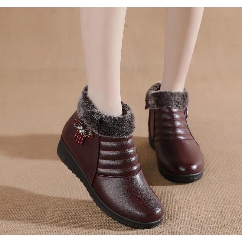 Vodotěsné sněhule Dámské ležérní lehké teplé zimní boty z měkké kůže Boty pro seniory Nové dámské kotníkové krátké boty