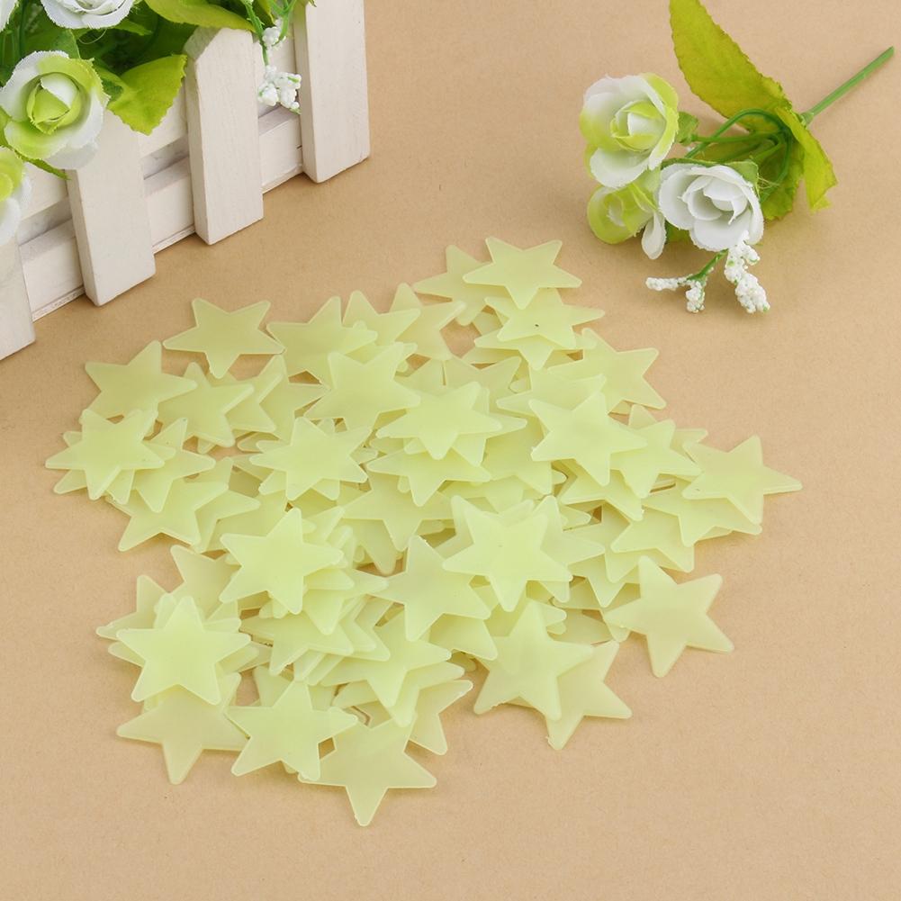 100 Pieces Luminous , 3cmx3cmx0.1cm Glow In the Dark for Peel and Stick Glow for Home, Birthday Party, Wedding, Green