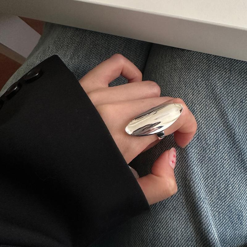 Minimalistyczny Polerowany Duży Owalny Pierścionek Damski Zimny Wiatr Moda Prosty 100% Dopasowania Wysokiej Klasy Regulowany Otwarty Pierścionek na Imprezę i na Co Dzień