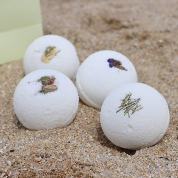 Saeroel Natural Body Care Bubble Bath Salt 4-piece Set + Shopping Bag