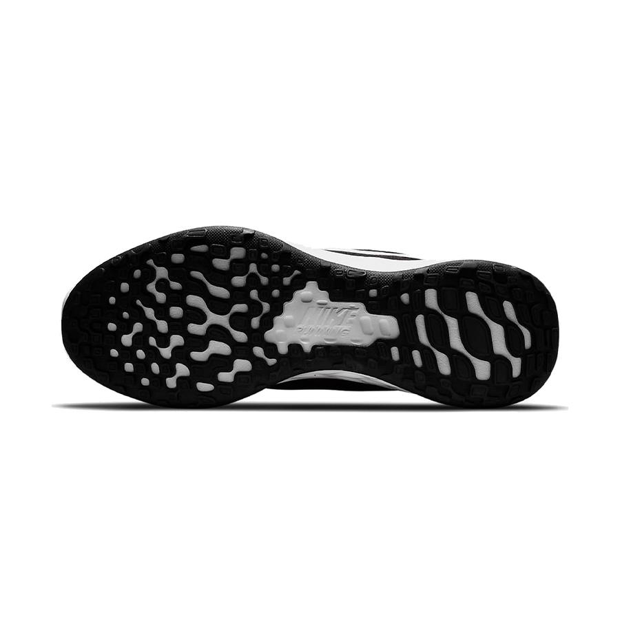 Nike Revolution 6 Next Nature Black White running shoes DC3728-003