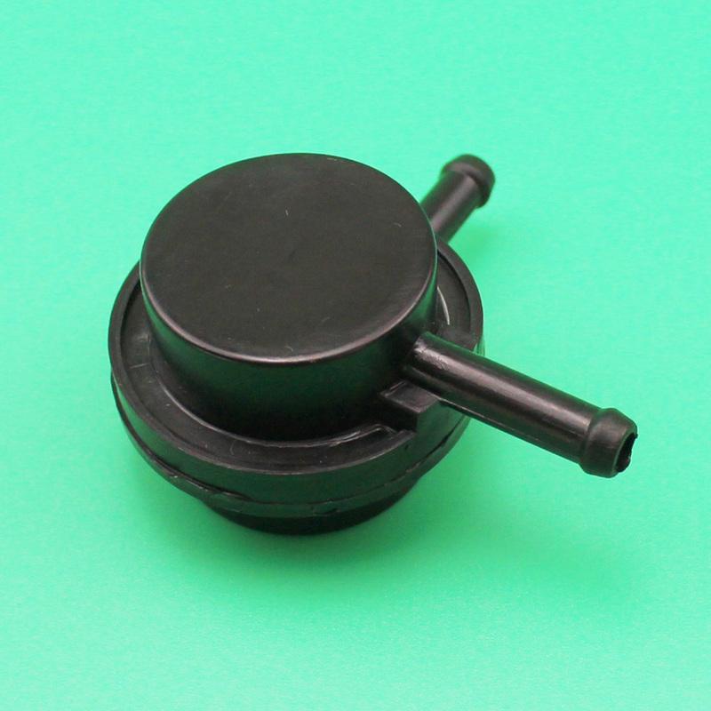 1 ks komora odvzdušňovacího ventilu 18145-83E00 pro Suzuki SWIFT SX4 2005-2011