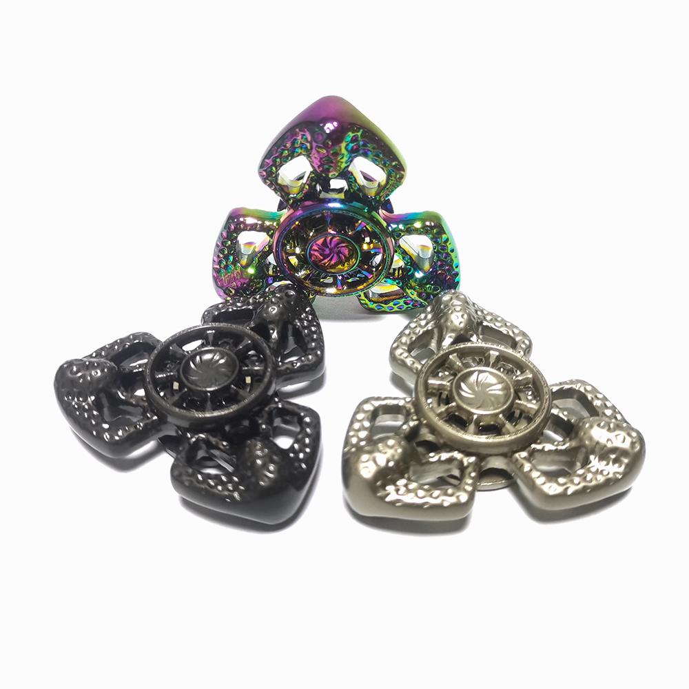 1pc Personalized Hollowed-Out Edc Fidget Spinner - Exquisite Metal Stress Relief Toy For Focus Improvement And Anxiety Relief -
