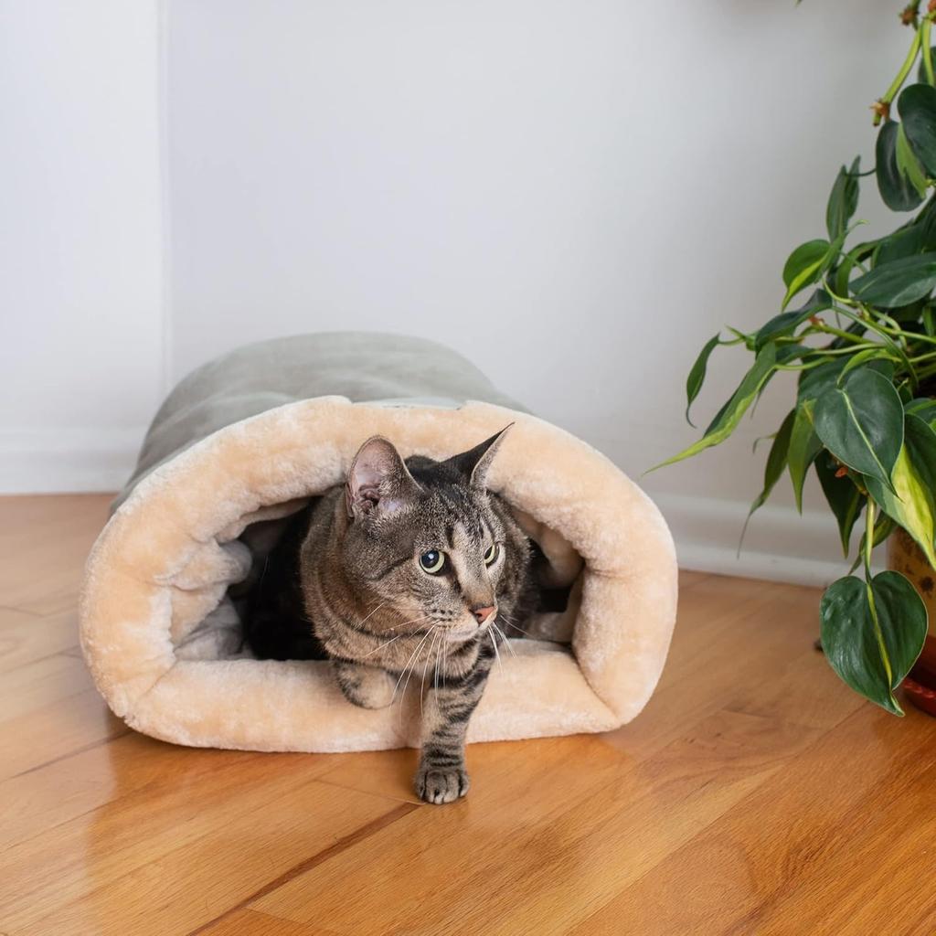 Autumn Winter Warm Pet Bed Soft Plush Cat Sleeping Bag Semi-enclosed Shell Cat Nest Washable Small Medium Pet Nest