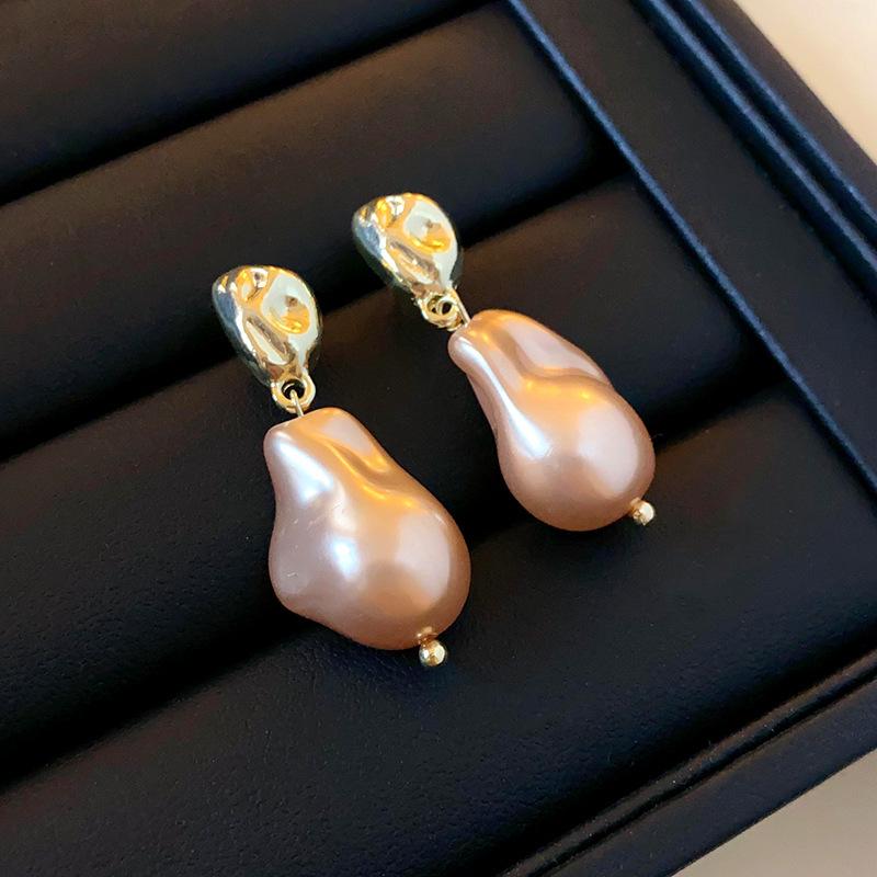 French Vintage Zircon Pearl Earrings - Elegant Retro Studs