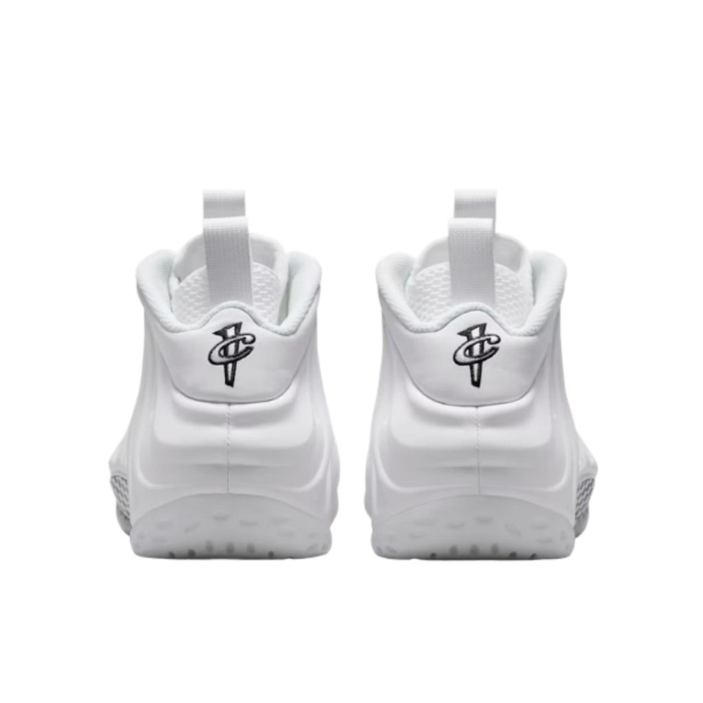Nike Air Foamposite One Triple White