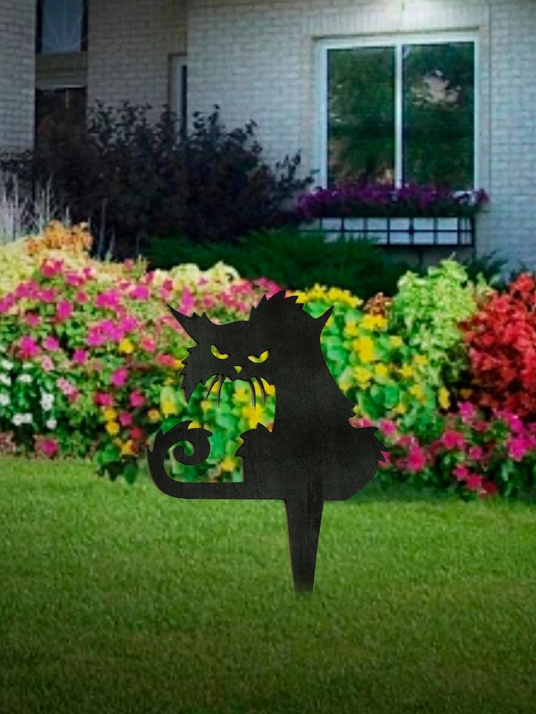 Wooden Halloween Yard Stake Black Cat Silhouette Garden Decoration Spooky Outdoor Decor for Lawn Pathway Halloween Party Display