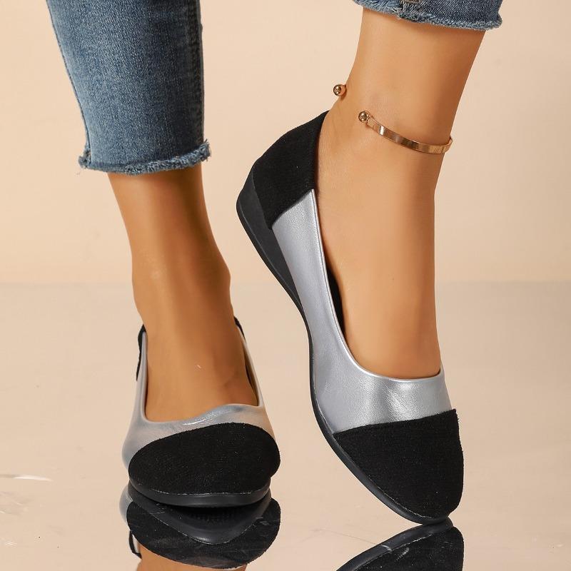 Fashion Soft Leather Round Toe Thick Low Heel Colorblock Single Shoes Women's 2025 Spring and Autumn New French Retro Flats