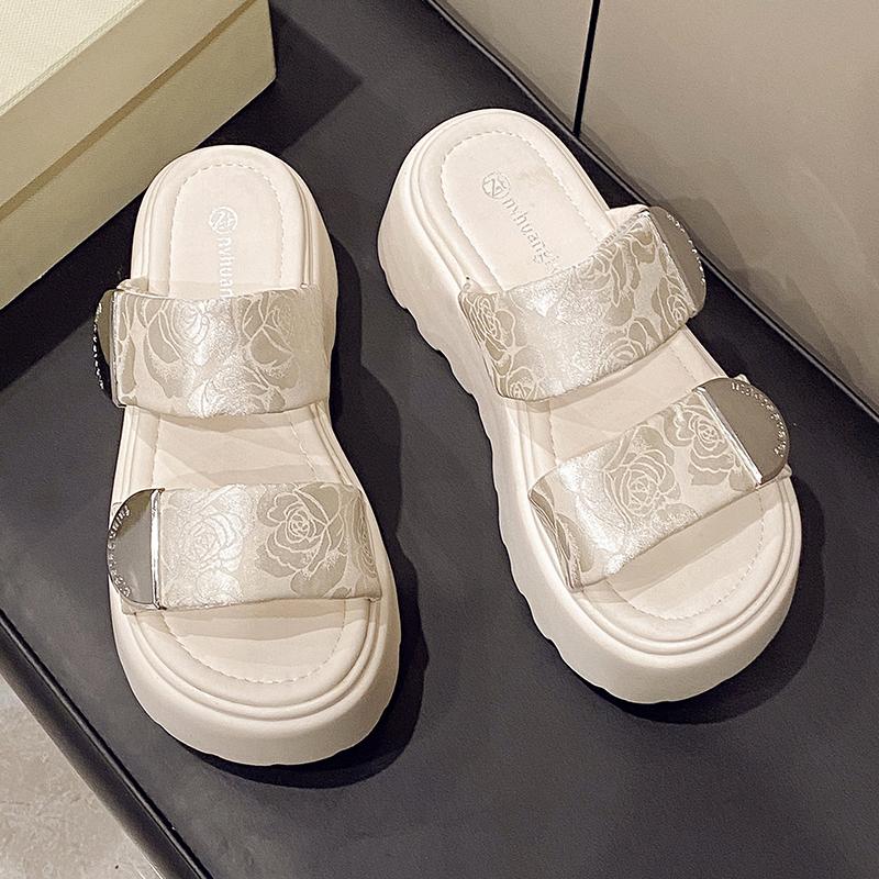 Fashion 7.5CM Casual Wedge Slippers Women New Summer Non Slip Platform Sandals Woman Open Toe Comfortable Female Chunky Beach Slippers