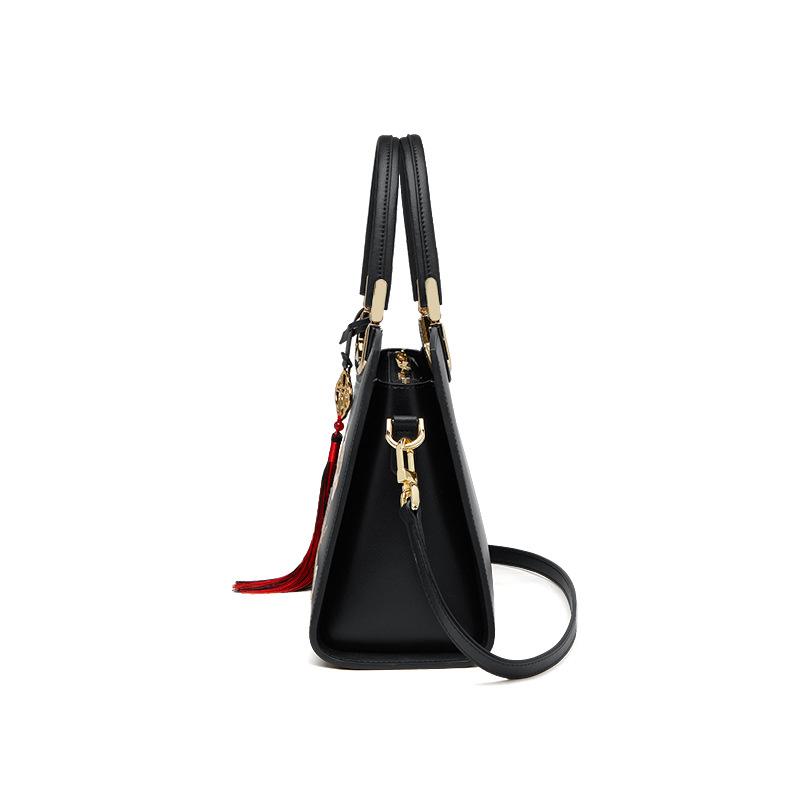 Simple cowhide mini handbag 2026 new summer leather women's messenger bag fashion AL669