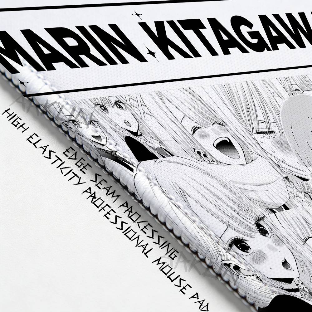 Süßes Mädchen Marin Kitagawa My Dress Up Manga Mauspads Schwarz Weiß Manga Collage Anime Schreibtischmatte Rutschfeste Gummi Gaming-Mauspads
