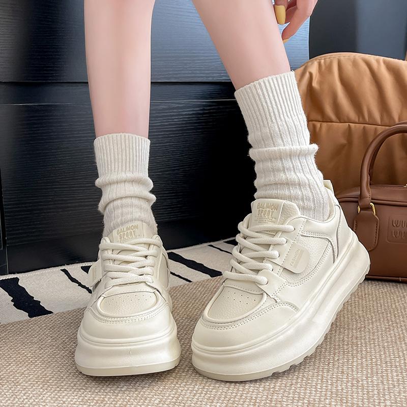 Spring and Autumn Fashion New Casual Comfortable Round Toe Thick-soled Breathable Sports Shoes with Random Letters on The Upper
