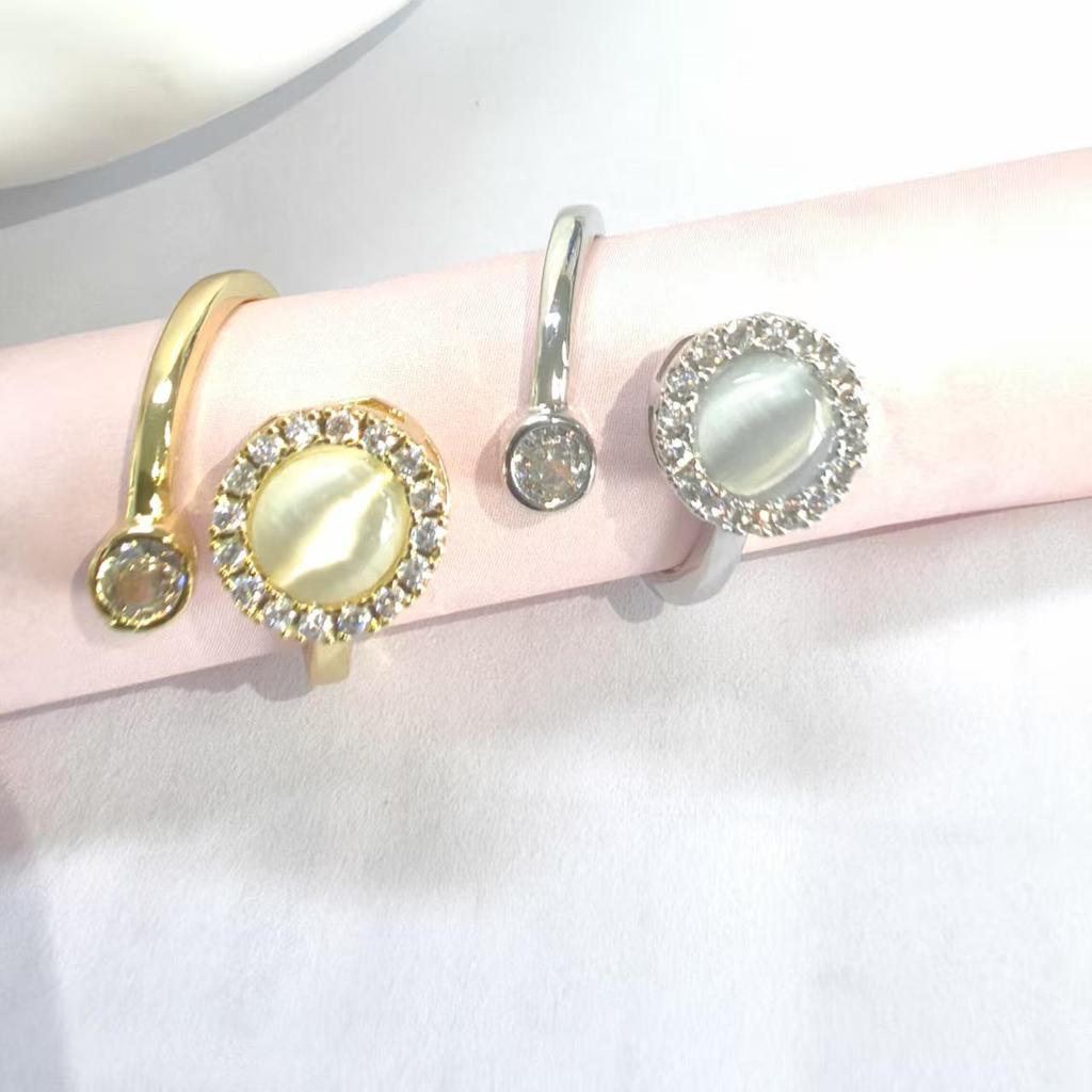 Rotatable Cat's Eye Stone Ring: Women's Niche Design with Light Luxury and Celebrity Style