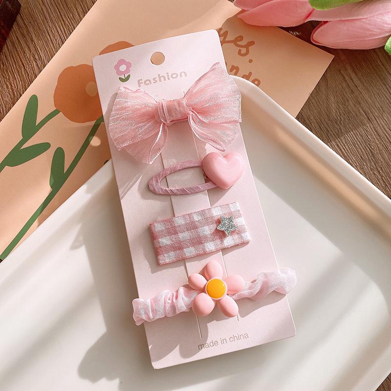 4-piece New Spring Pink Tulle Bow BB Clips for girls.Light Tulle Texture,sweet Pink-rose color,Korean style.Versatile for Bangs