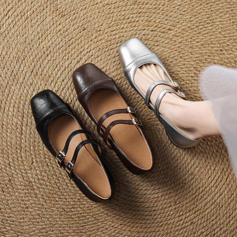 New women's casual single shoes light mouth solid color low heel soft sole size women's shoes flat heel buckle square head lazy shoes