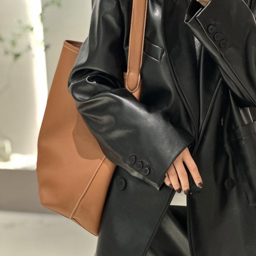 Genuine Leather Tote Bag, Textured Cowhide Underarm Bag, Niche Commuting Single Shoulder Mother Bucket Bag, Large Capacity