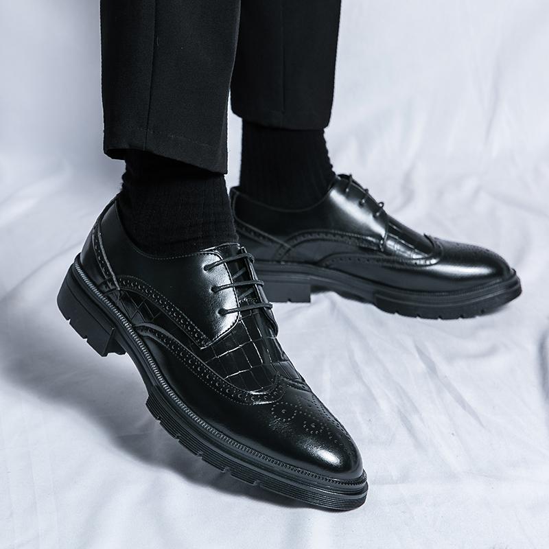 Fashion Wedding groom's shoes Fashionable gentleman retro classic style Formal office or party Plus Size 38-46 Adult Elegant Shoes Hot