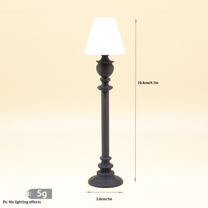 Classic Miniature Floor Lamp Vintage Dollhouse Accessory 1:12 Scale Mini Standing Lamp for DIY Tiny House Desktop Ornament