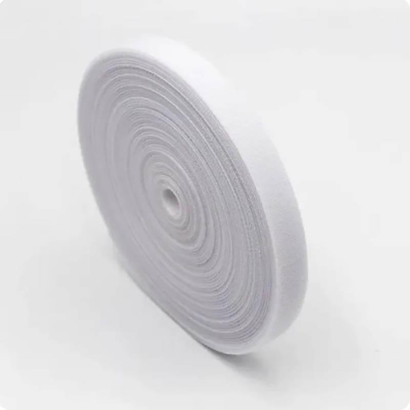 1 Rull Gjenbrukbart Festebånd Kabelbånd, Flerbruks Ledningsorganisator, Oppbevaring av Datamaskin- og TV-ledninger, Bånd for Datakabelhåndtering