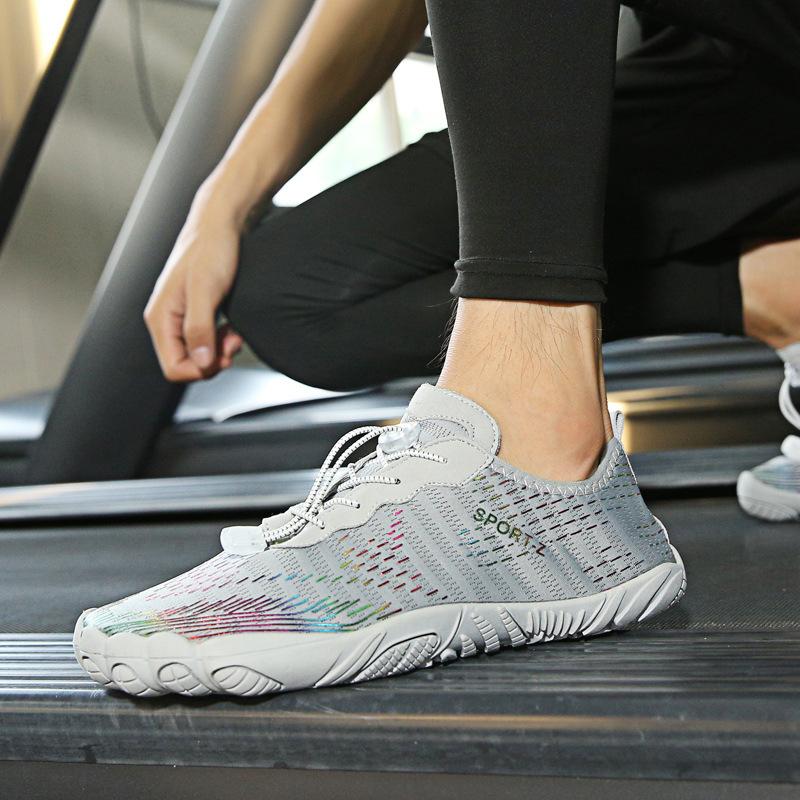 Men's mountaineering, hiking, rock climbing shoes, barefoot five-finger shoes, women's outdoor swimming, creek walking and wading sports and leisure